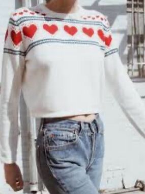 EUC Brandy Melville Cropped Red Heart Design Sweater Size Small